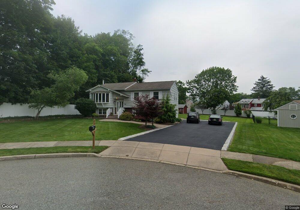 8 Richard Ct, Butler, NJ 07405 - photo 1