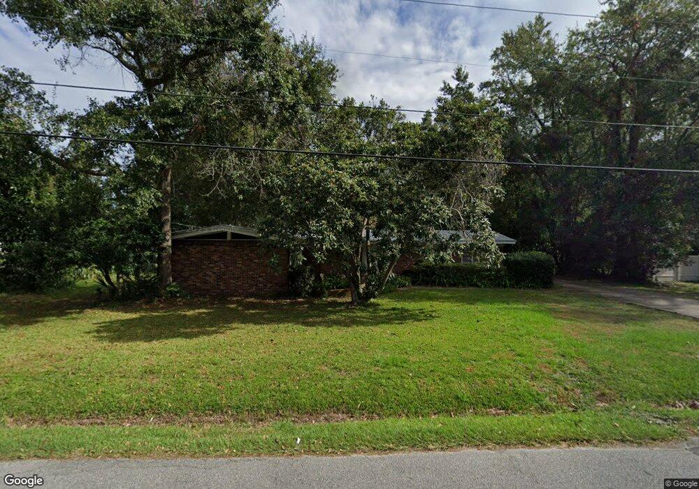 3332 Robin Rd, Brunswick, GA 31520 - photo 1