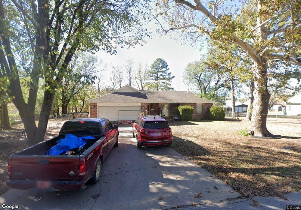 1414 N Collins Ave, Okmulgee, OK 74447 - photo 1