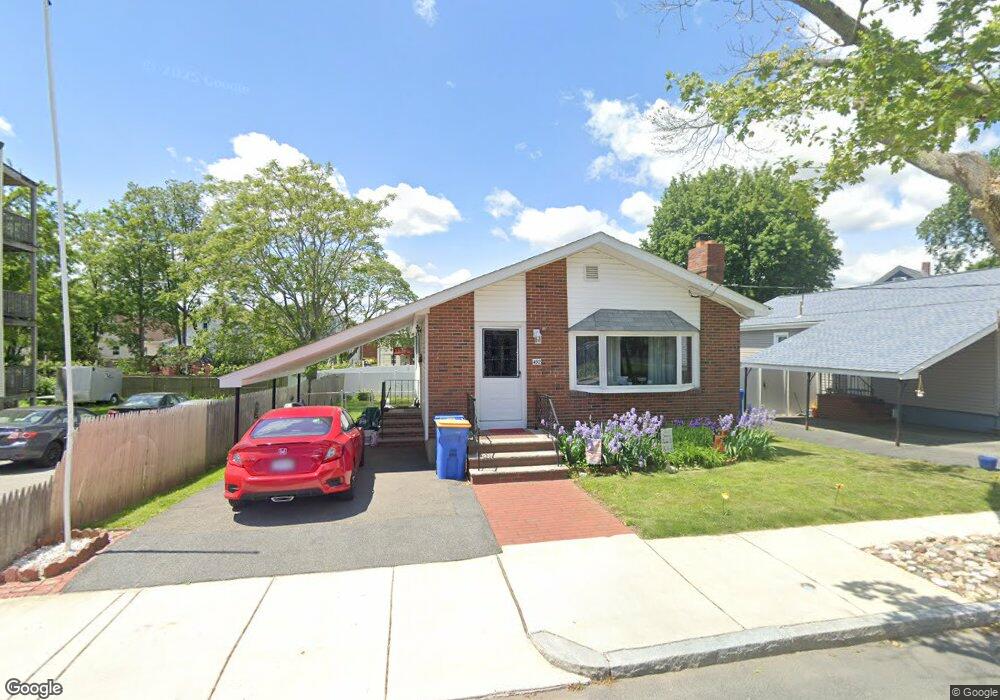 492 Winthrop St, Winthrop, MA 02152 - photo 1