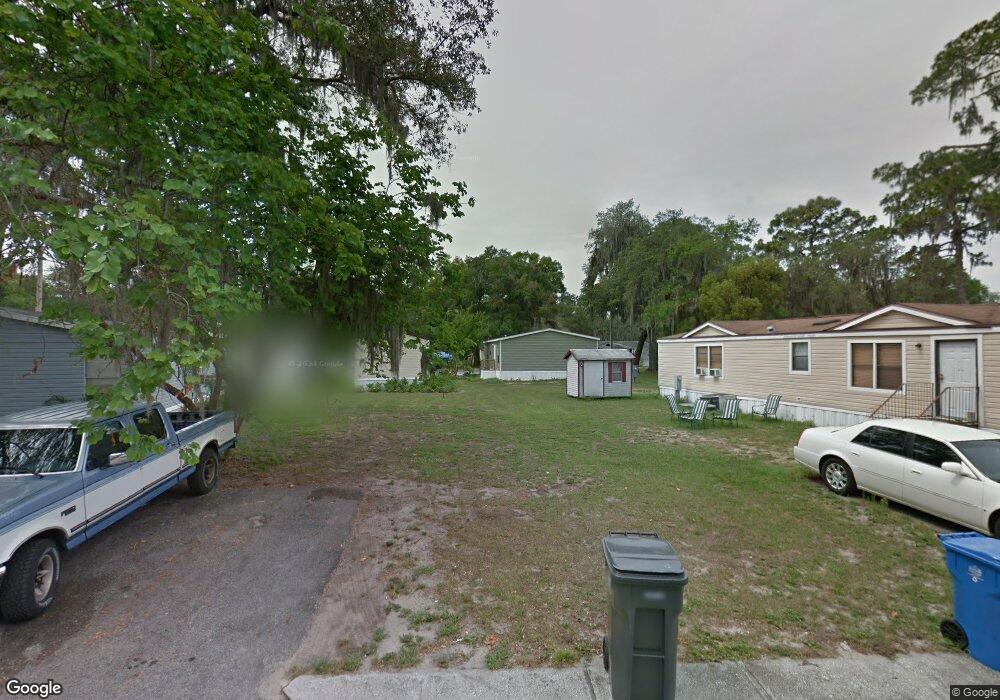 9433 Paradise Dr unit 28, Tampa, FL 33610 - photo 1