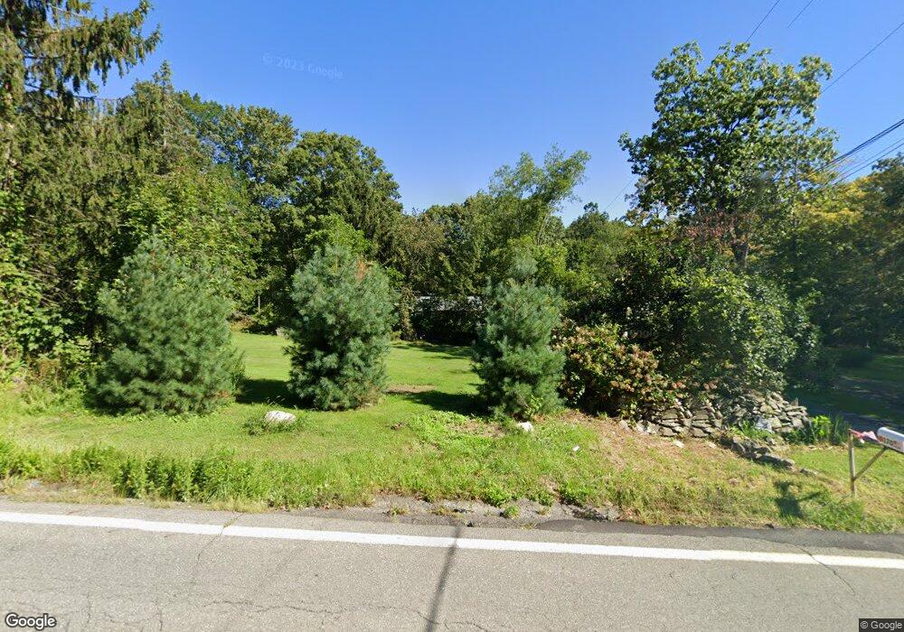 270 Fostertown Rd, Newburgh, NY 12550 - photo 1