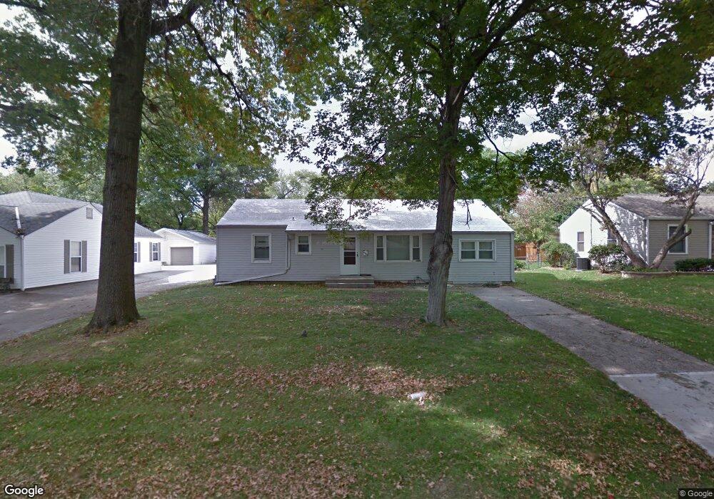 5508 Barton Ln, Shawnee, KS 66203 - photo 1