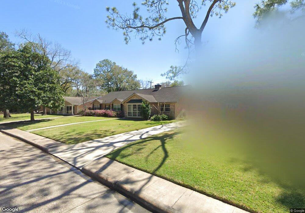 12423 Woodthorpe Ln, Houston, TX 77024 - photo 1