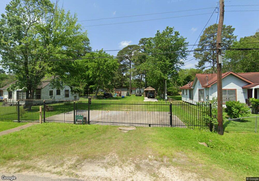 8901 Lanewood Dr, Houston, TX 77016 - photo 1