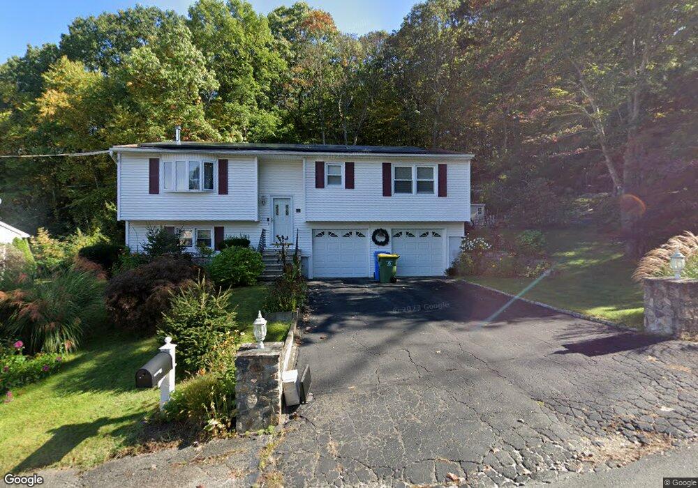 105 Ferrone Ave, Waterbury, CT 06705 - photo 1