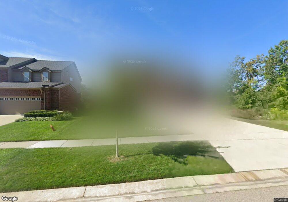 4868 Ventura Dr, Orion Charter Township, MI 48359 - photo 1