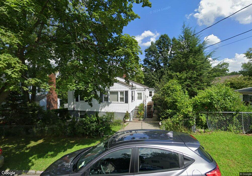 37 Ogden Place, Dobbs Ferry, NY 10522 - photo 1