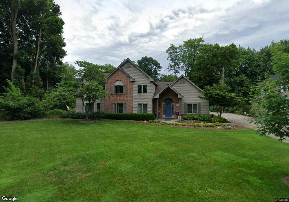 3311 Oakleaf Dr, West Bloomfield, MI 48324 - photo 1