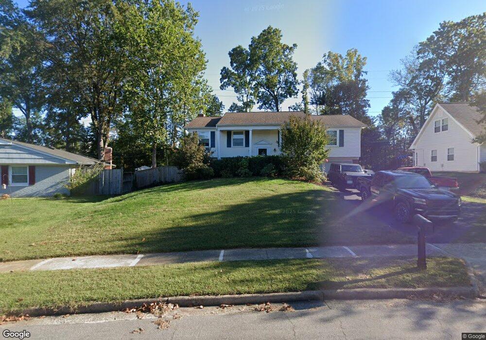 13105 Melrae Ct, Fairfax, VA 22033 - photo 1