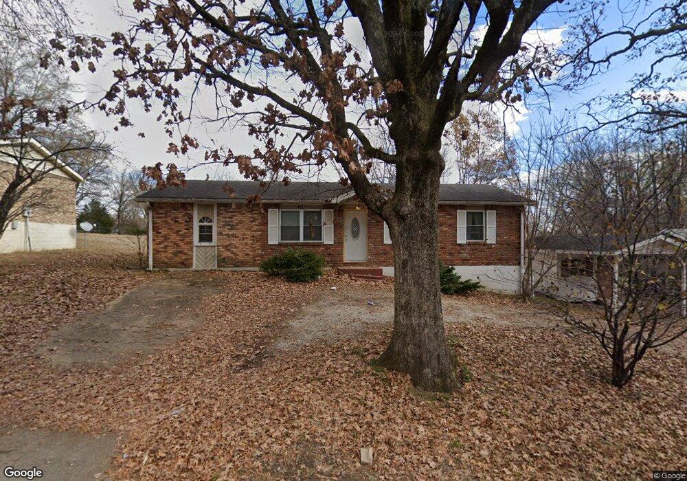 2818 Cravens Rd, Poplar Bluff, MO 63901 - photo 1