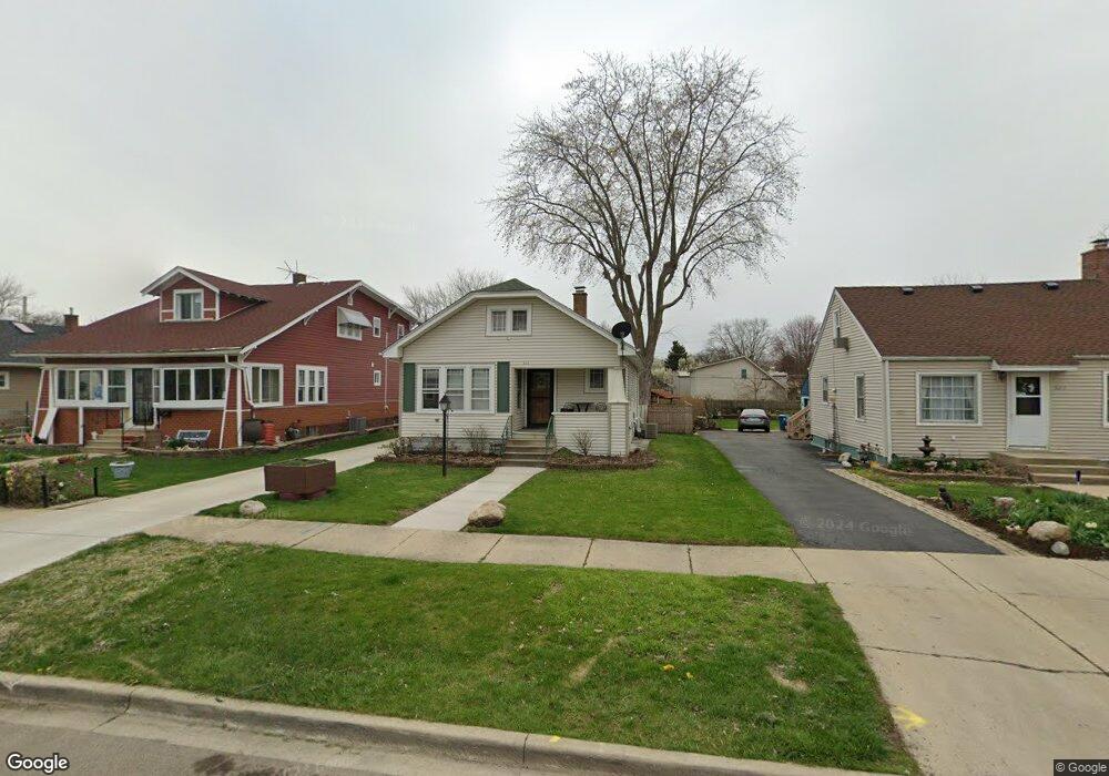 818 W New York St, Aurora, IL 60506 - photo 1