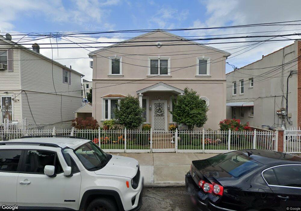 2250 48th St, Astoria, NY 11105 - photo 1