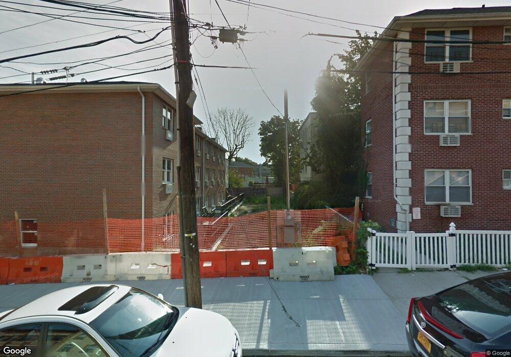 5609 60th St, Flushing, NY 11378 - photo 1