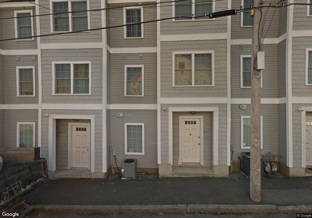 14 Watson St unit 18, Lowell, MA 01852 - photo 1