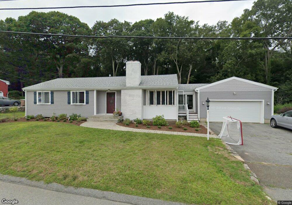 29 Billow Rd, Niantic, CT 06357 - photo 1