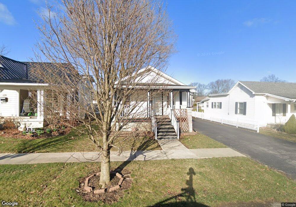 1306 Douglas Pkwy, Findlay, OH 45840 - photo 1