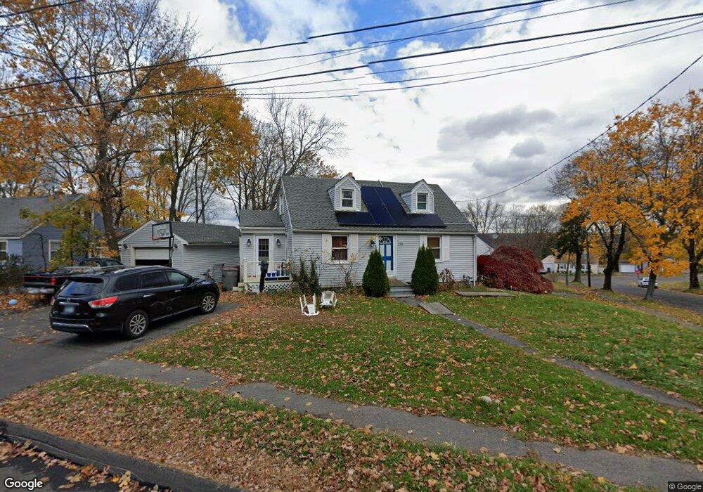 251 N Hoadley St, Naugatuck, CT 06770 - photo 1