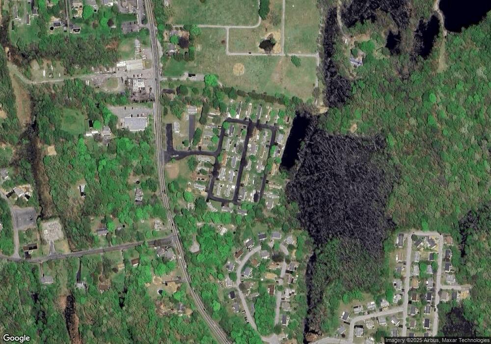 1040 Violet Ave, Hyde Park, NY 12538 - photo 1