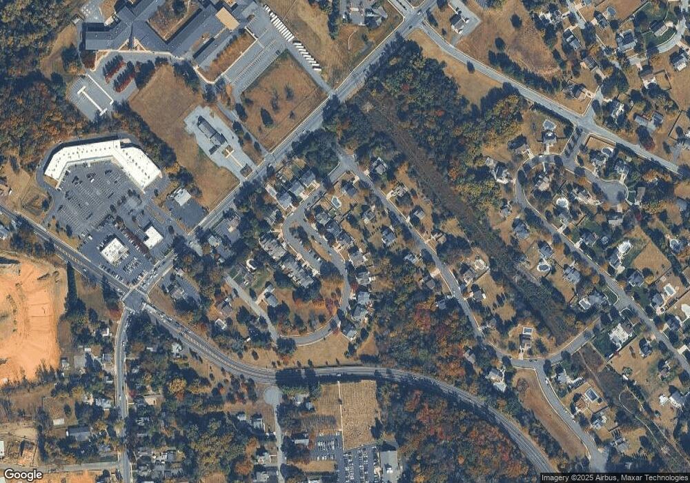 33 Park Dr, Mullica Hill, NJ 08062 - photo 1