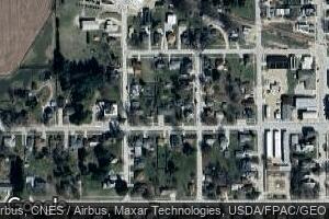406 W Center St, Monona, IA 52159