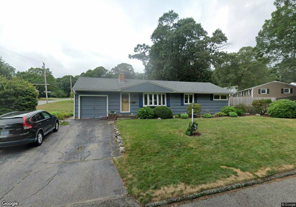 17 Gilbert St, Warwick, RI 02886 - photo 1