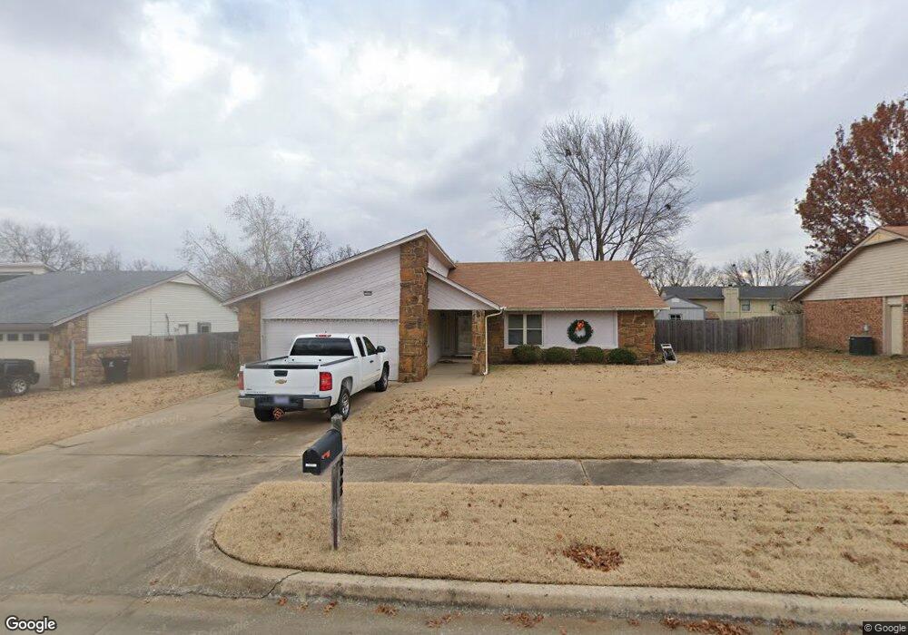 3005 S Lions Ave, Broken Arrow, OK 74012 - photo 1