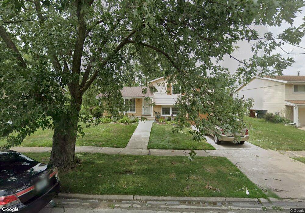 3300 Tulip Dr, Hazel Crest, IL 60429 - photo 1