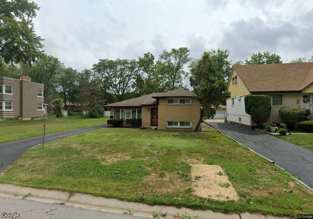 2813 Woodworth Place, Hazel Crest, IL 60429 - photo 1