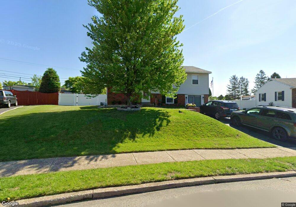 1215 Woodside Rd, Conshohocken, PA 19428 - photo 1