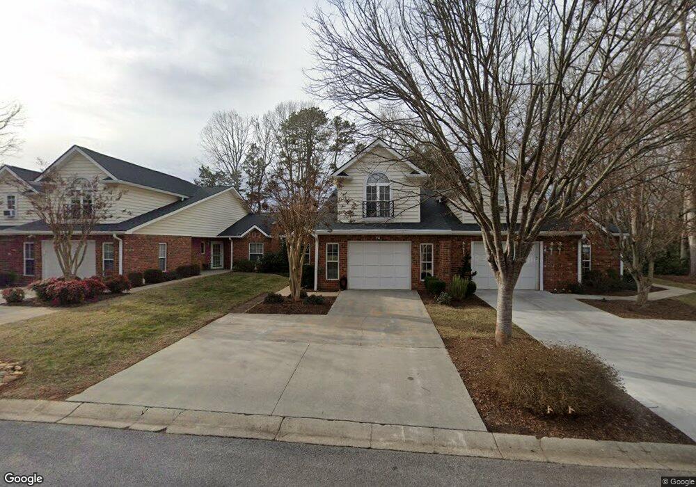 76 Lake Pointe Cir, Hendersonville, NC 28792 - photo 1