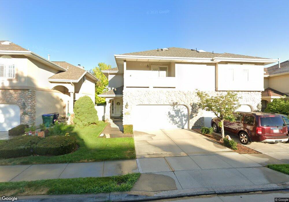 7828 Spruce Tree Ln, Sandy, UT 84094 - photo 1