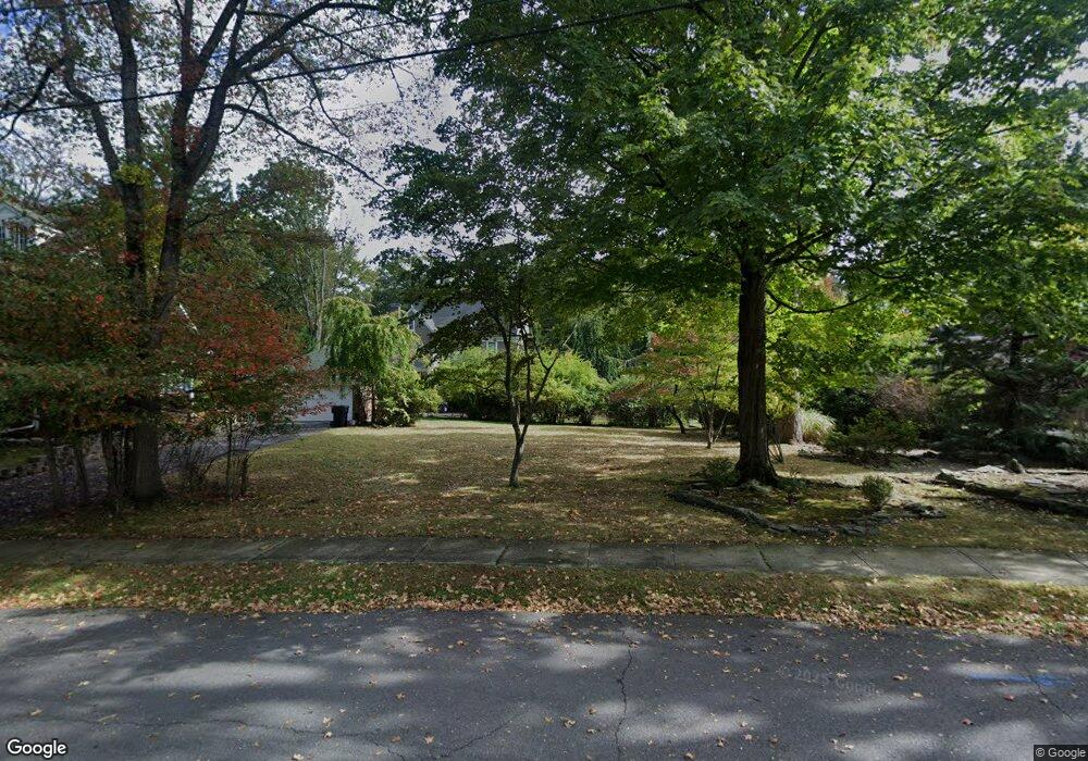 724 Dixie Ln, Plainfield, NJ 07062 - photo 1