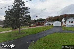 228 School St, Bruin, PA 16022