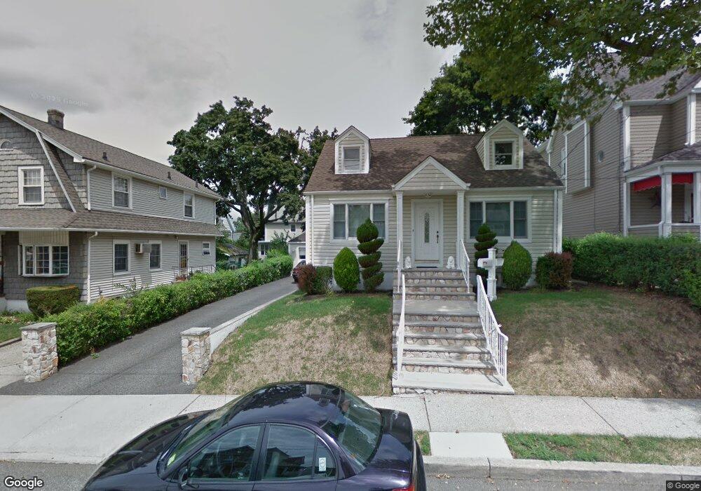 235 Franklin Ave, Hasbrouck Heights, NJ 07604 - photo 1