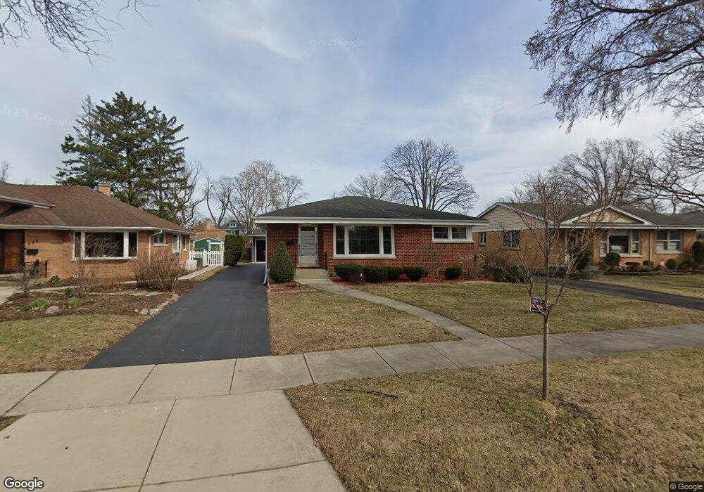 879 S Prospect Ave, Elmhurst, IL 60126 - photo 1