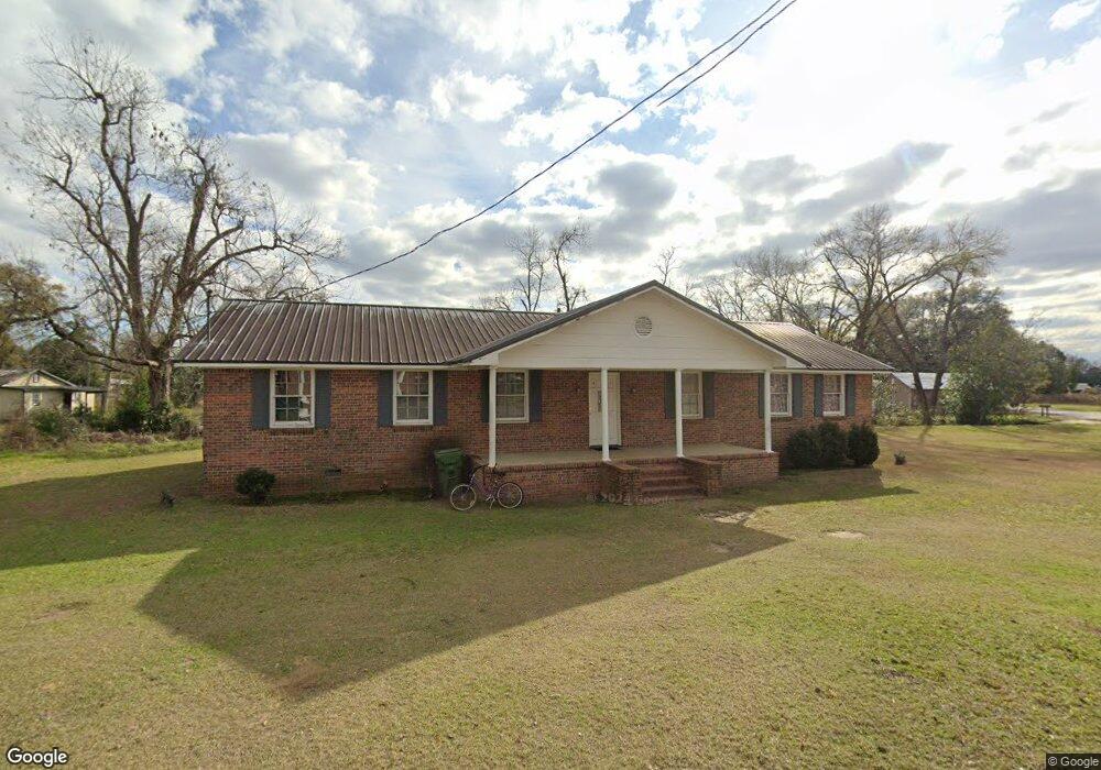 401 Baldwin St, Donalsonville, GA 39845 - photo 1