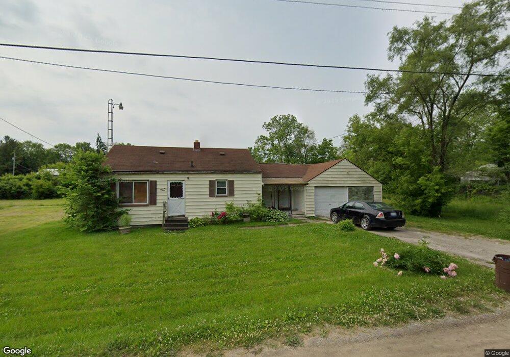1140 E Harvard Ave, Flint, MI 48505 - photo 1
