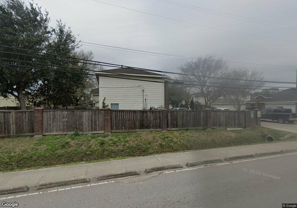 8715 Bauman Rd, Houston, TX 77022 - photo 1