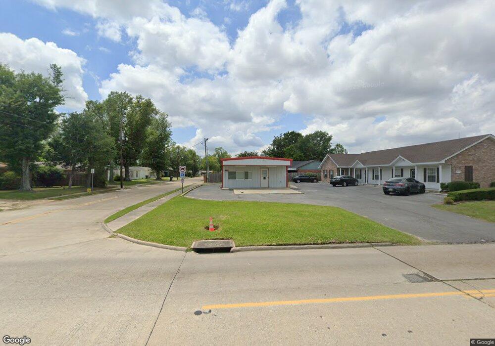 3518 Kirkman St, Lake Charles, LA 70607 - photo 1