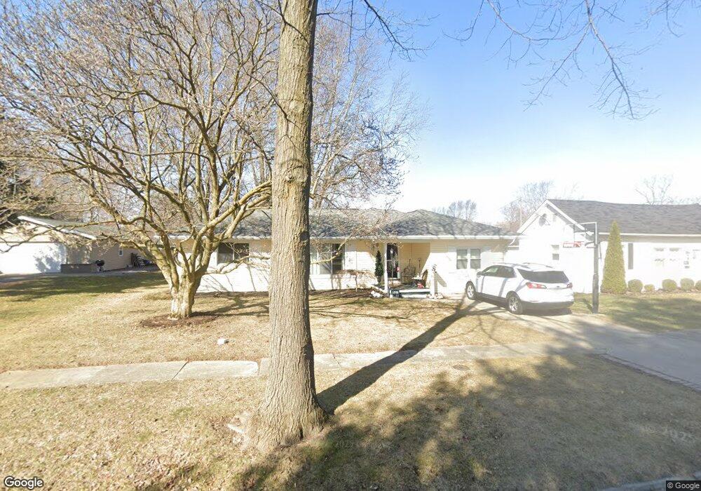 501 N Simon St, Ada, OH 45810 - photo 1