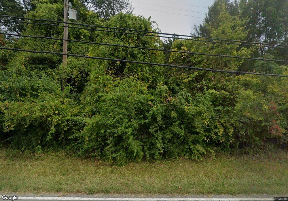 9203 Cedar Creek Rd, Louisville, KY 40291 - photo 1