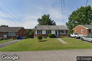 5236 Victoria St NW, Roanoke, VA 24017