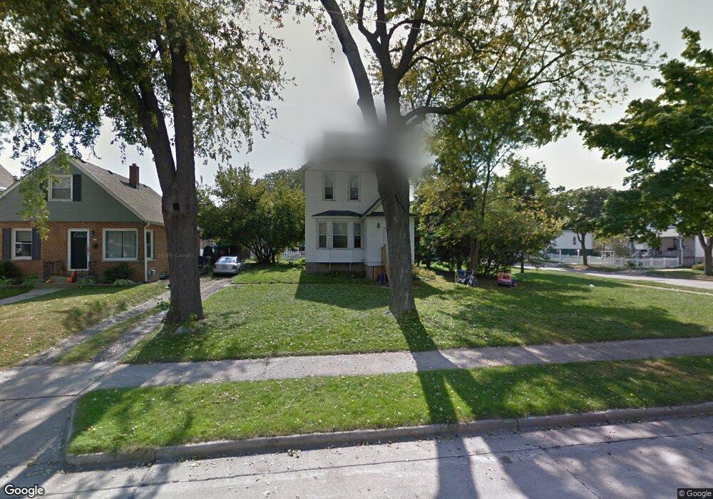 523 W Warnimont Ave, Milwaukee, WI 53207 - photo 1