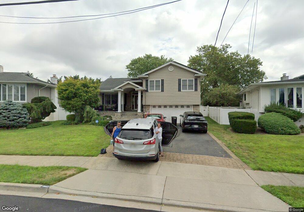 1962 Lowell Ln, Merrick, NY 11566 - photo 1