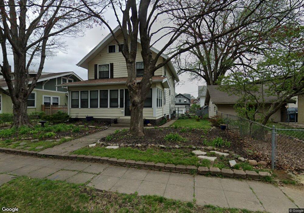 1049 36th St, Des Moines, IA 50311 - photo 1