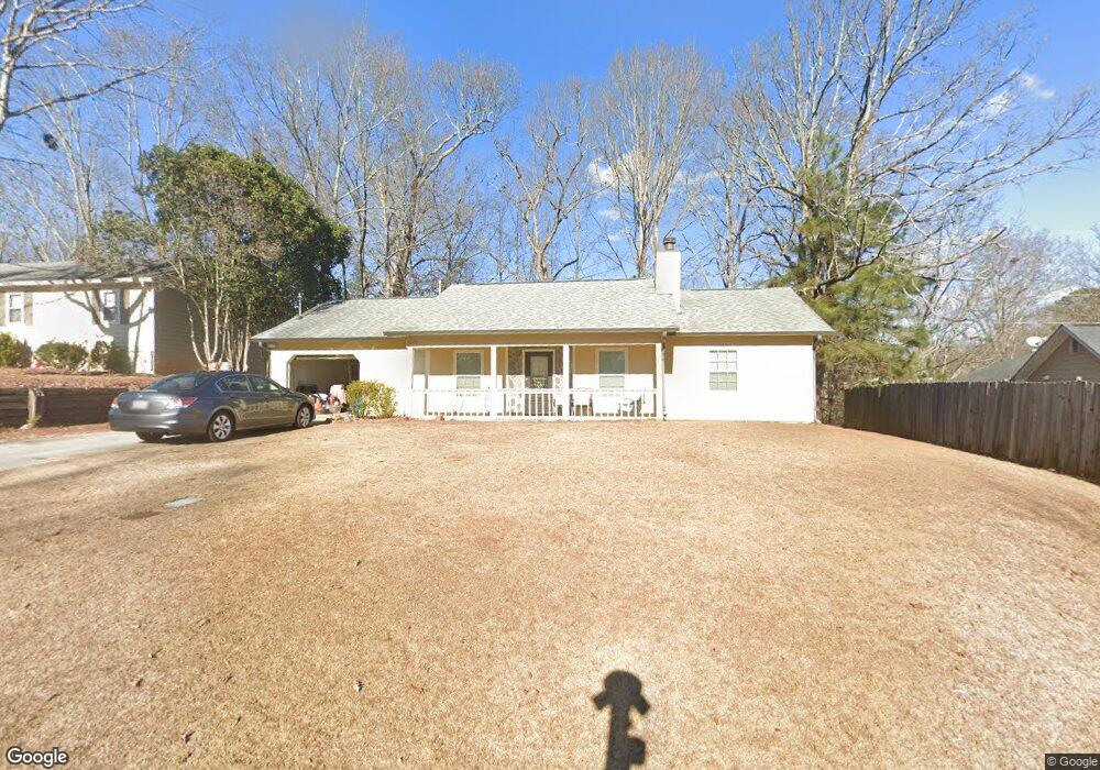 215 Poplar St, Buford, GA 30518 - photo 1