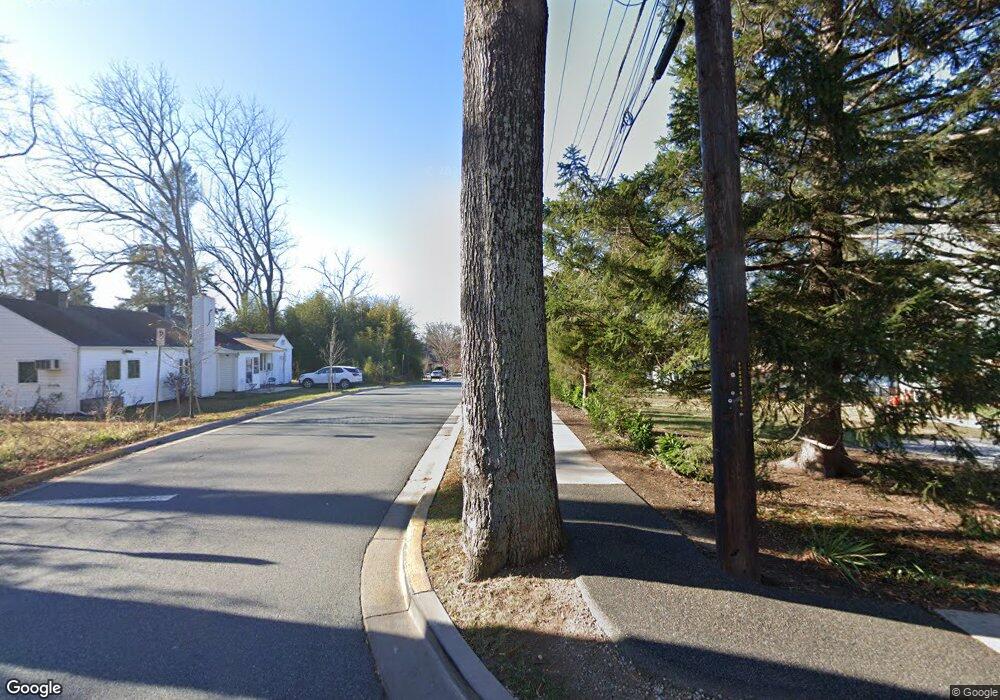 10800 Kenilworth Ave, Garrett Park, MD 20896 - photo 1