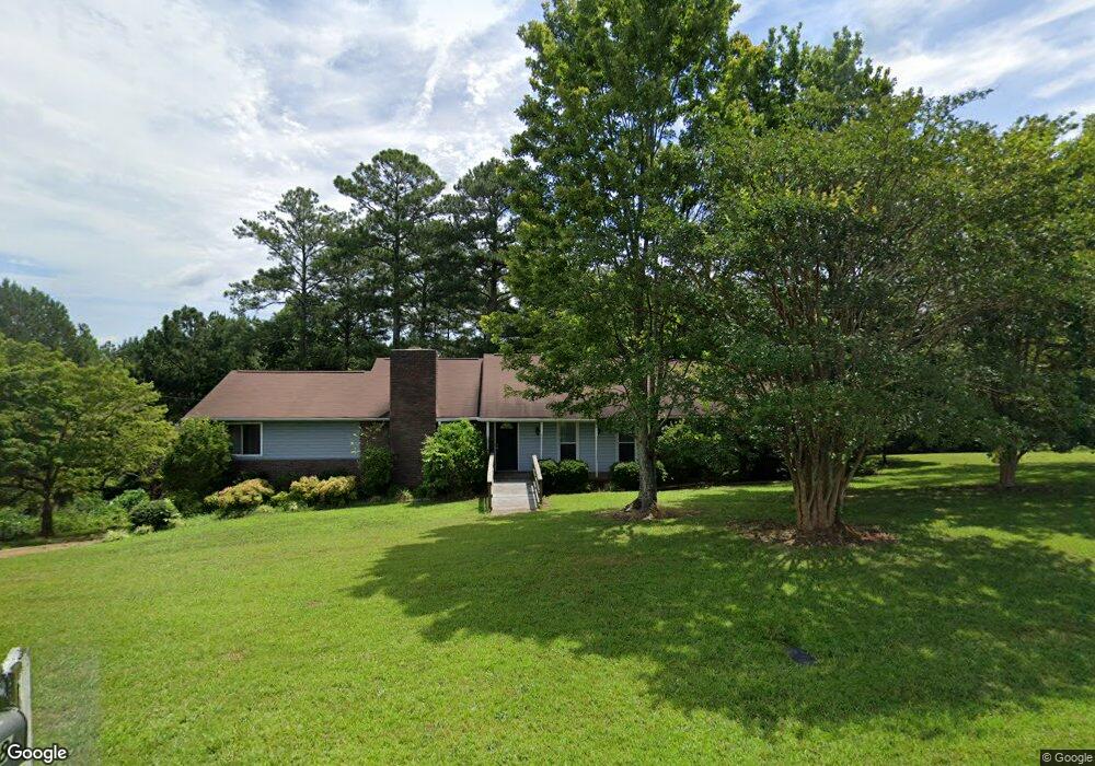 1228 Crestview Dr, Elberton, GA 30635 - photo 1