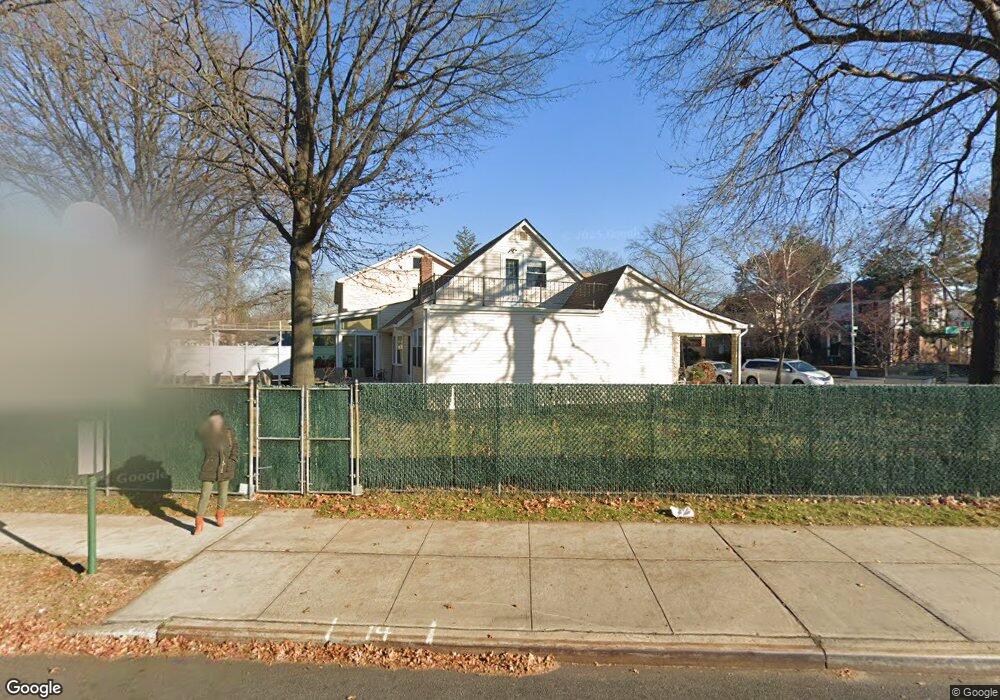 17801 69th Ave, Fresh Meadows, NY 11365 - photo 1